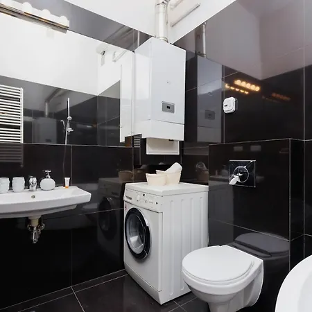 Pijarska By Renters Apartment *