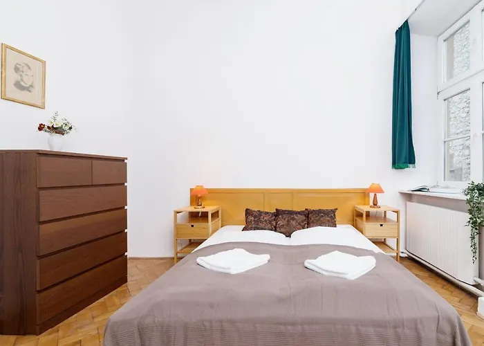 Pijarska By Renters Lejlighed *