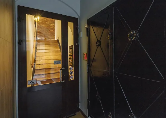 Pijarska By Renters Lejlighed