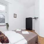 Pijarska By Renters